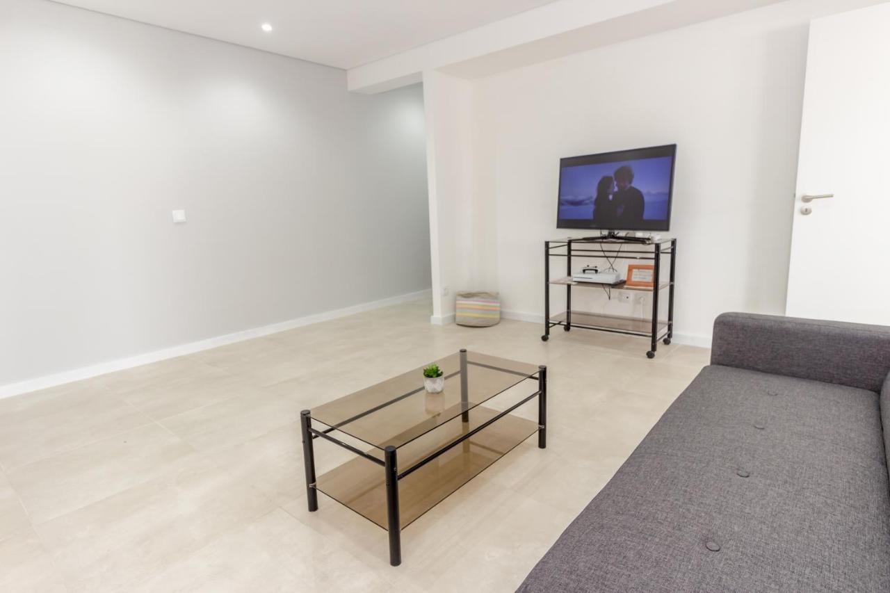 Апартаменты Guest H4U - Povoa Vacation Повуа-ди-Варзин Экстерьер фото